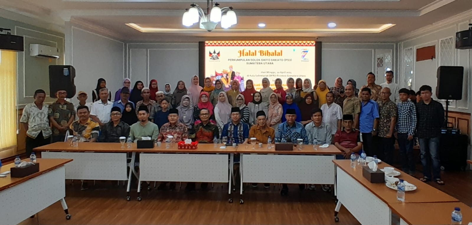 Merajut Silaturahmi di Perantauan, Warga Solok Gelar Halal Bihalal di DPRD Sumut