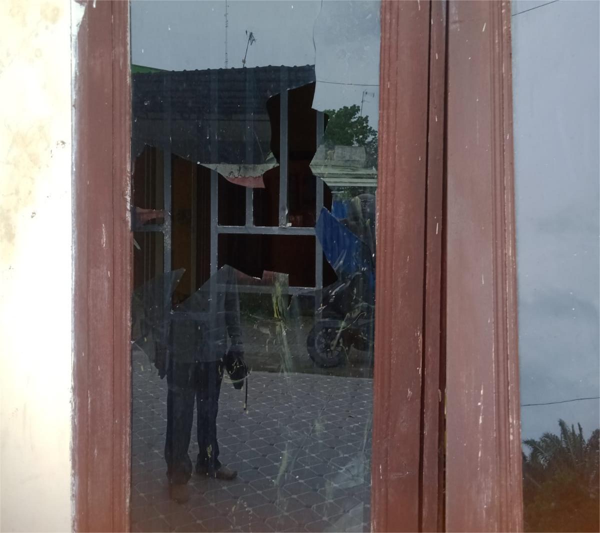 Rumah Wartawan di Langkat Dibom Molotov, Kamar Anak Terbakar
