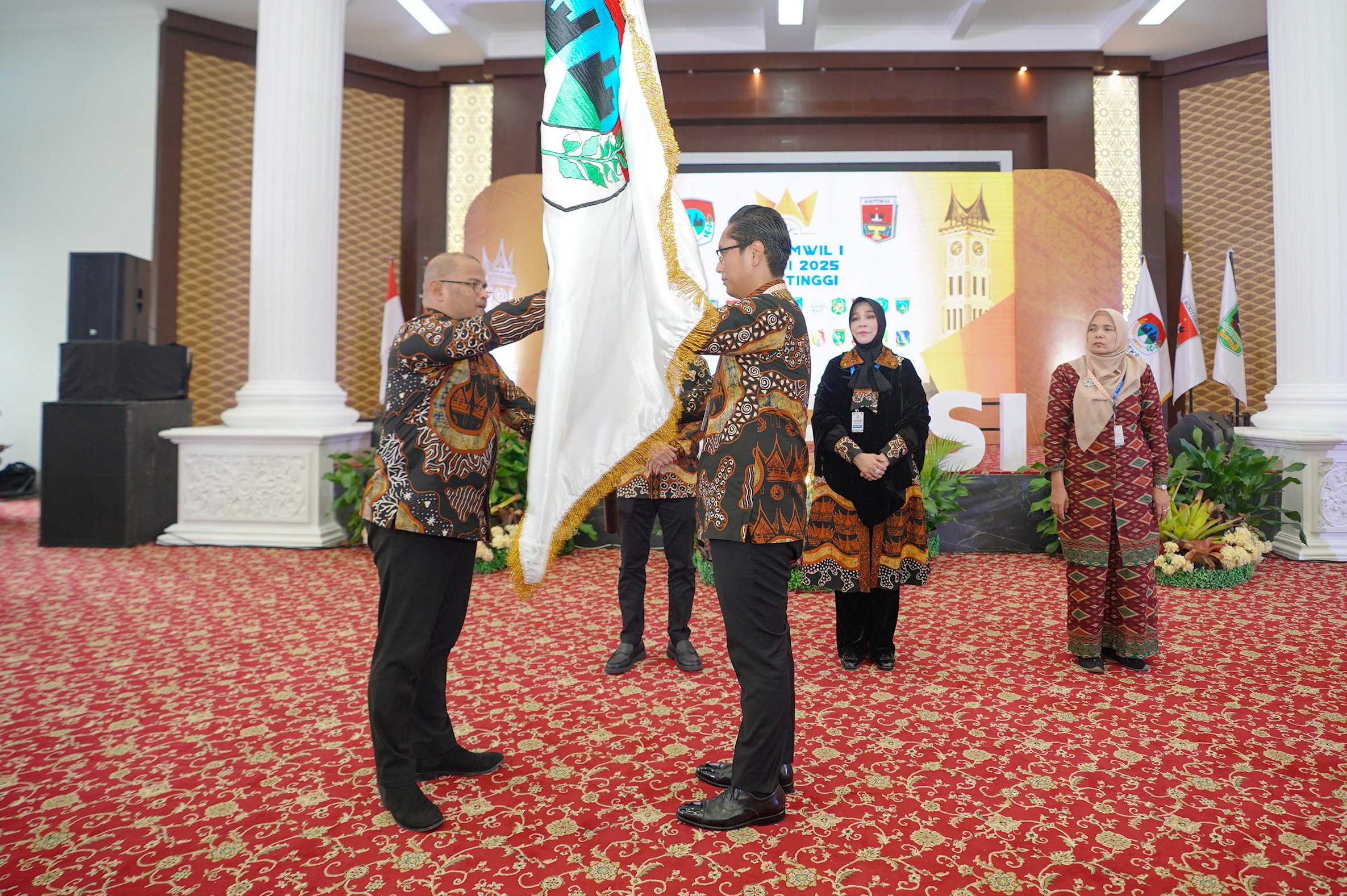 Rico Waas Terpilih Sebagai Ketua Komwil I APEKSI 2025-2028