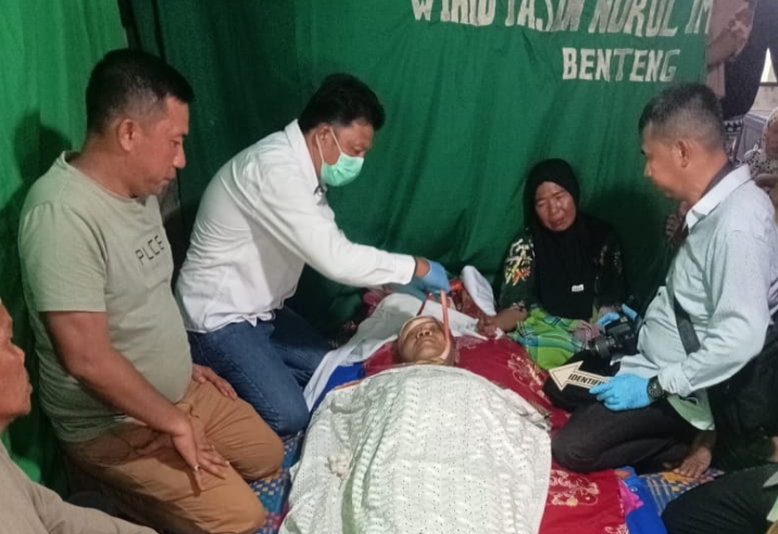 Astaga! Pria Ini Pukul Kepala Tetangganya Hingga Pecah