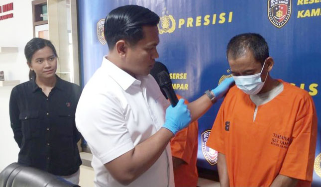 Biadab! Pasutri Ajak Anak Threesome Selama 11 Tahun
