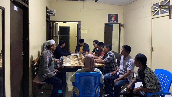 Heboh Pernikahan Diduga Sesama Wanita, Ternyata Berkelamin Ganda