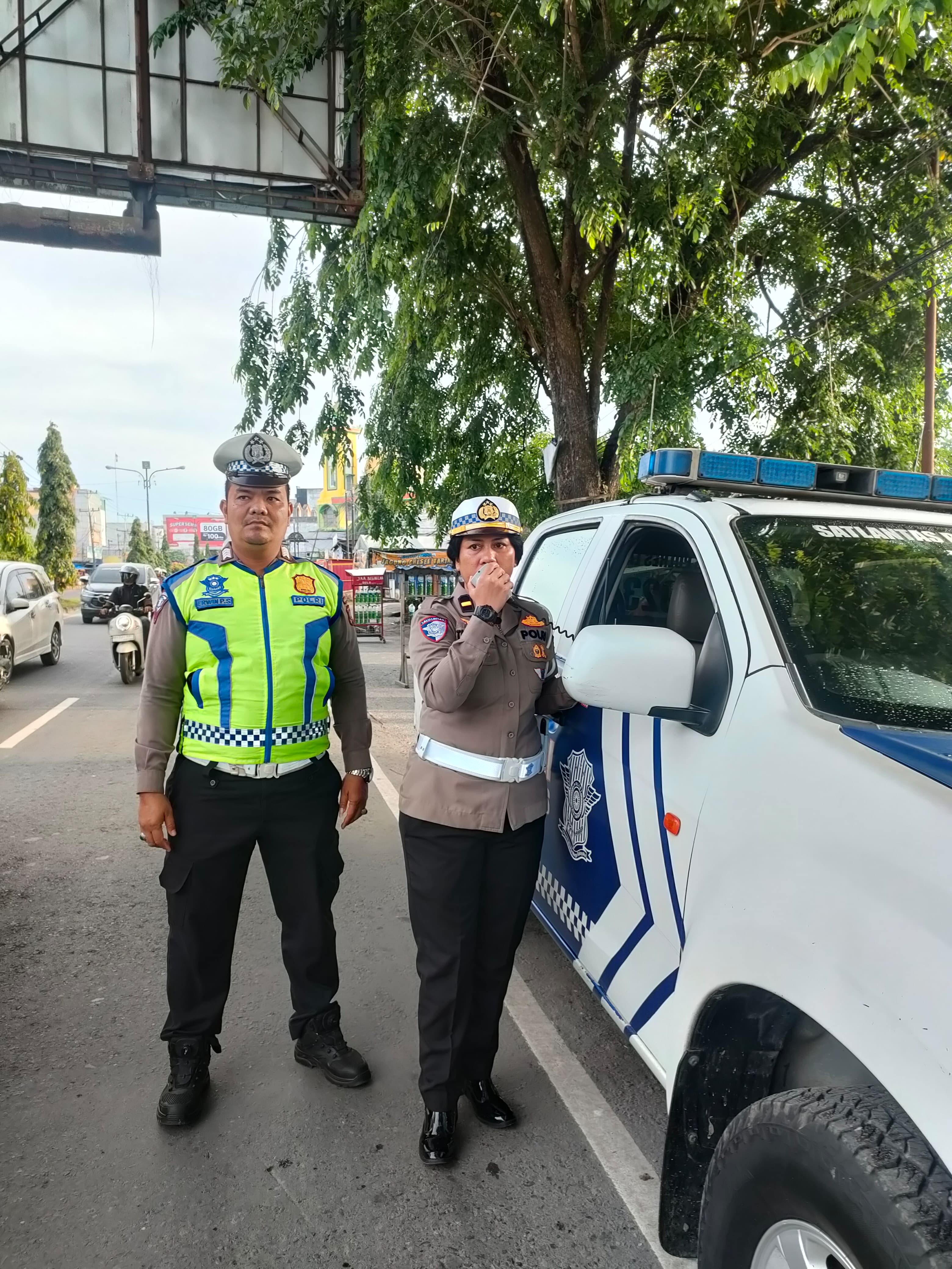 Sat Lantas Polres Langkat : Strong Point Sore untuk Tingkatkan Keamanan dan Kelancaran Arus Lalu Lintas
