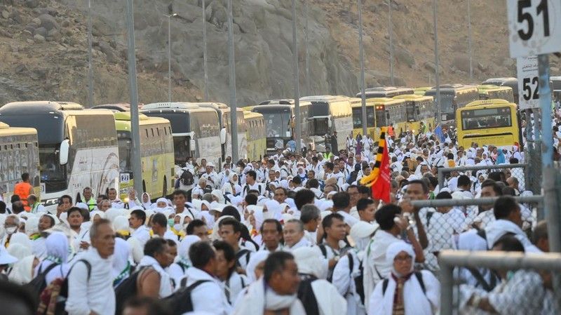 Makkah Padat dan Macet Parah, 7 Jam Jemaah Susah Payah Jalani Tawaf Ifadah
