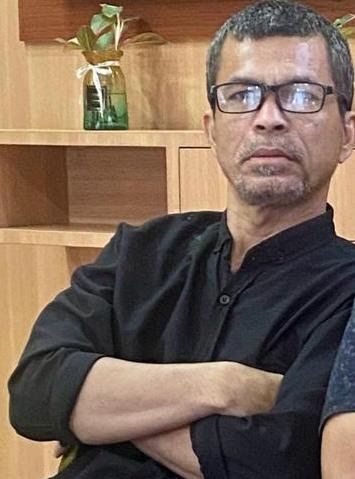 Demo ke Hendri Sitorus Iring Momen Keluarganya 17 Tahun Kuasai Labura