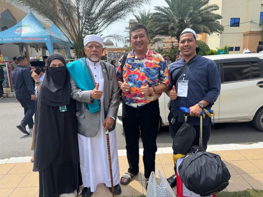Ketua PSI Sumut dan Ketua MUI Sumut Sambut Kepulangan Jemaah Haji Kloter ke-10