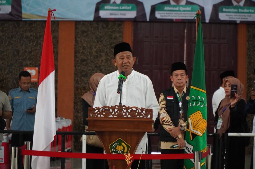 Bupati Langkat Sambut Haru Kedatangan 360 Jemaah Haji Kloter 6, Bukti Kepedulian kepada Warga