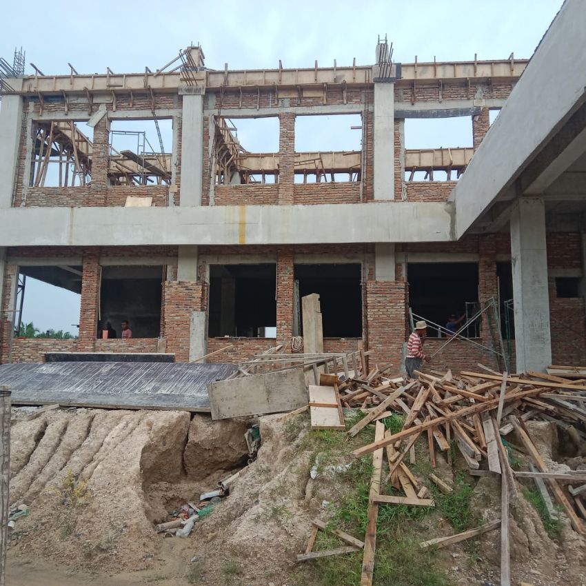 Proyek Pembangunan Kantor Kejaksaan Miliaran Diduga Dikorupsi, Pekerja Tak Pakai Alat Pengaman Diri