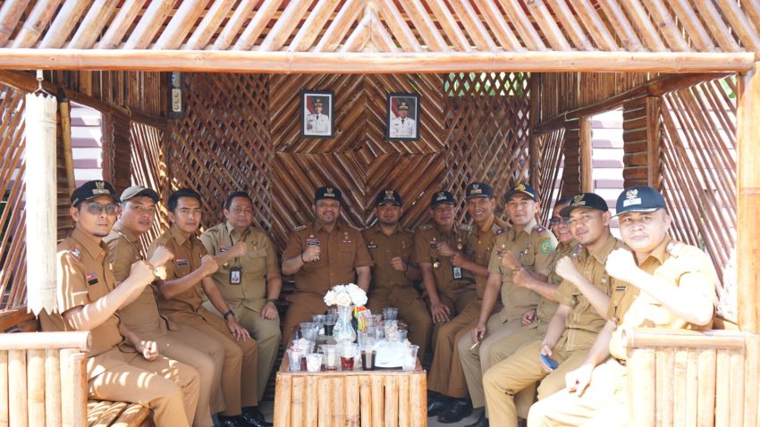 Camat Medan Perjuangan Resmikan Pos Kamling Estetik di Kelurahan Sei Kera Hilir I