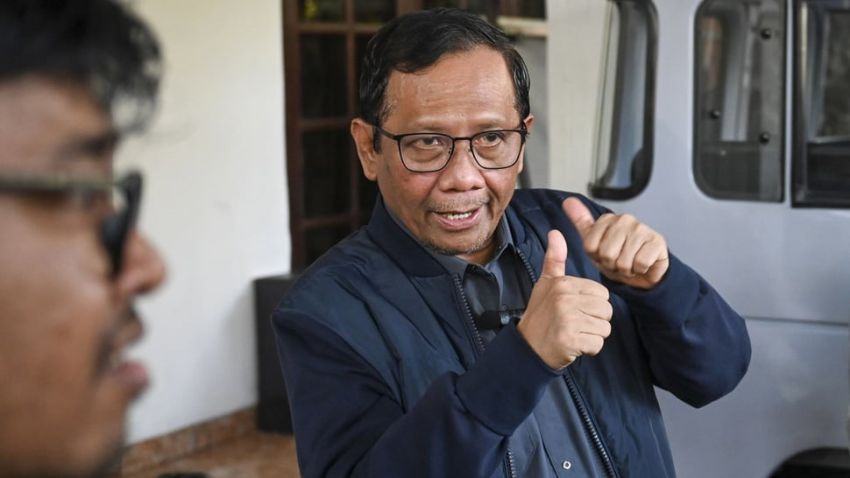 Raja Minyak Riza Chalid Tersangka Korupsi Pertamina, Mahfud MD Berikan Apresiasi