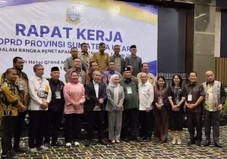 Wakil Rakyat Alergi Wartawan RR dan Bayang-bayang Ketertutupan DPRD Sumut