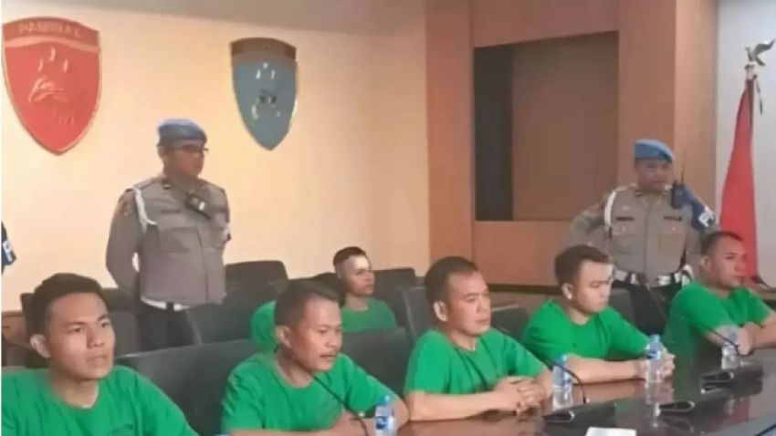 Pengakuan Anggota Brimob yang Lindas Affan Kurniawan: Jalanan Banyak Batu, Jadi Saya Hantam Saja