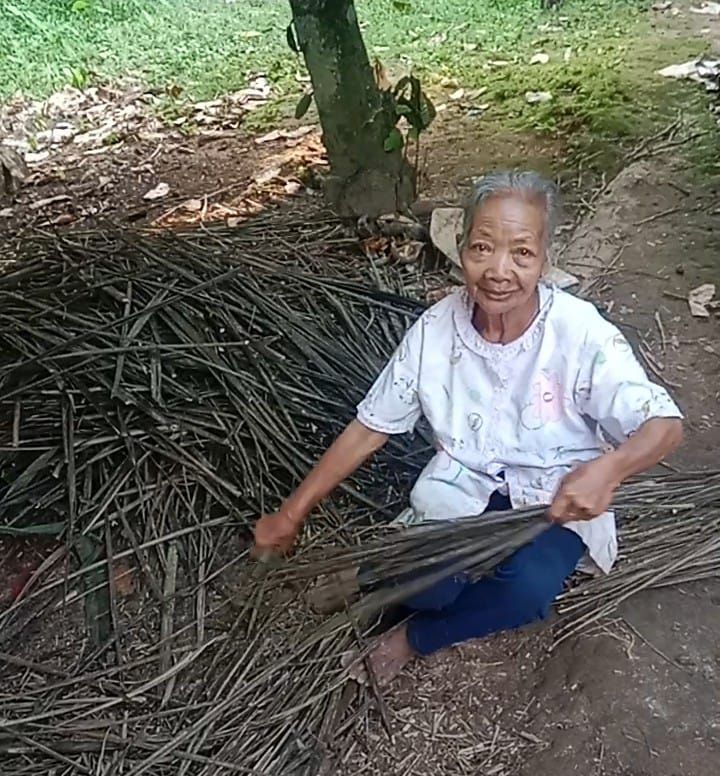 Nestapa Nek Sarwen, Usai Diputus PKH, Juga Tak Kebagian Beras
