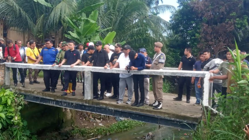 Rico Waas Turun Langsung di Medan Selayang: Gotong Royong Massal, Dengar Keluhan Warga, hingga Janji Berantas Narkoba