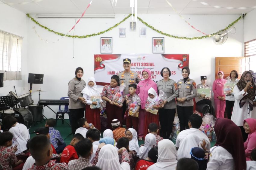 Rayakan HUT Polwan ke-77 dengan Penuh Haru, Polres Langkat Gelar Bhakti Sosial di SLB Negeri Stabat
