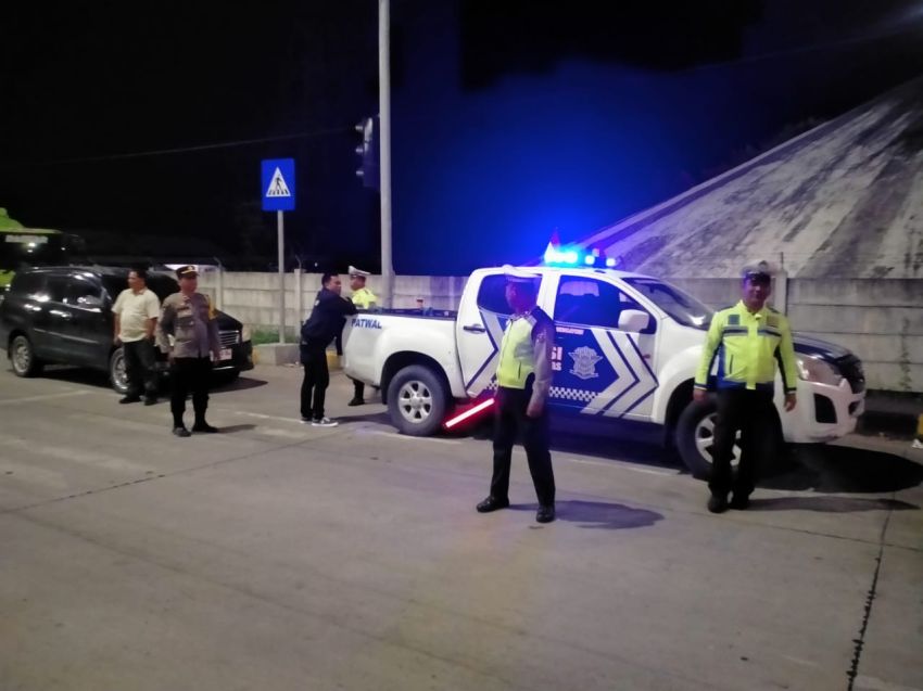Patroli Blue Light Satlantas Polres Langkat Antisipasi Premanisme di Jalan Raya