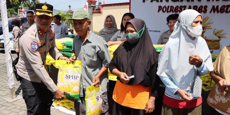 Polrestabes Medan dan Bulog Gelar Gerakan Pangan Murah untuk Stabilkan Harga Beras
