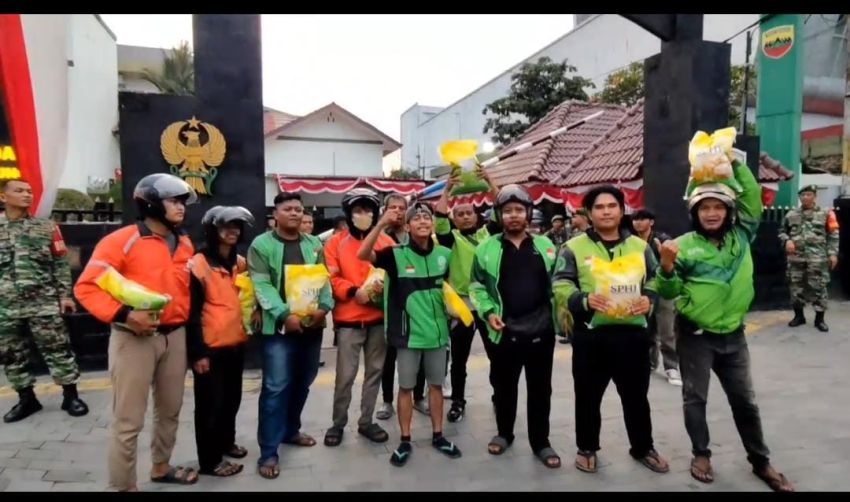 Empati di Tengah Luka, Kodam I Bukit Barisan Ulurkan Tangan untuk Ojek Online