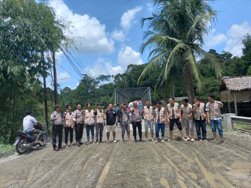 Polsek Bahorok Bersama Mahasiswa KKN UINSU Jalin Kerja Sama Tingkatkan Keselamatan Jalan