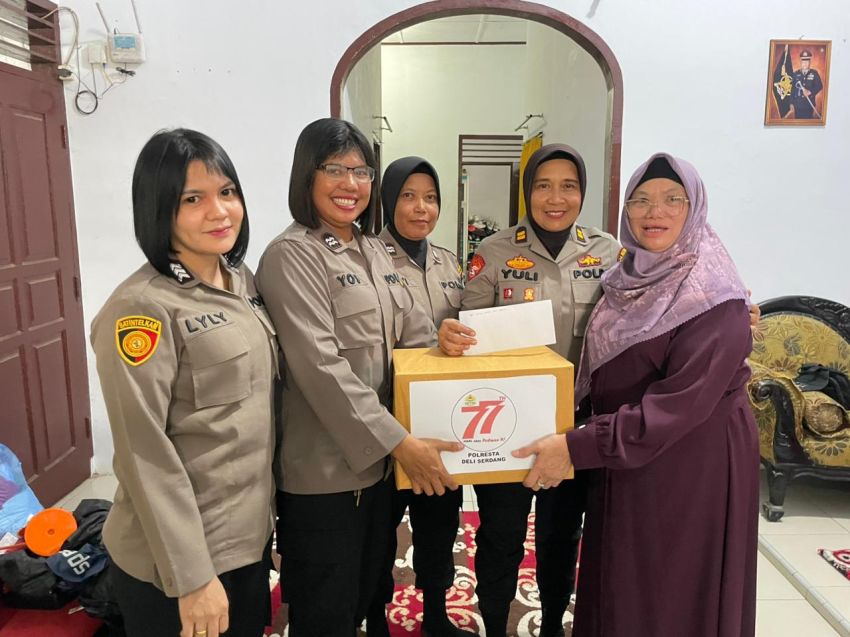 Polwan Polresta Deli Serdang Laksanakan Gaktiblin, Anjangsana serta Bakti Sosial