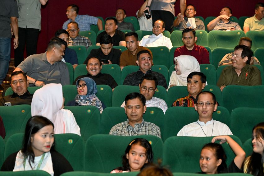 Kapolda, Pangdam I/ BB dan Gubenur Sumut Nobar Film Believe