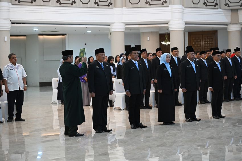 Bobby Lantik 5 Pejabat Eselon II, Tekankan Integritas dan Kinerja