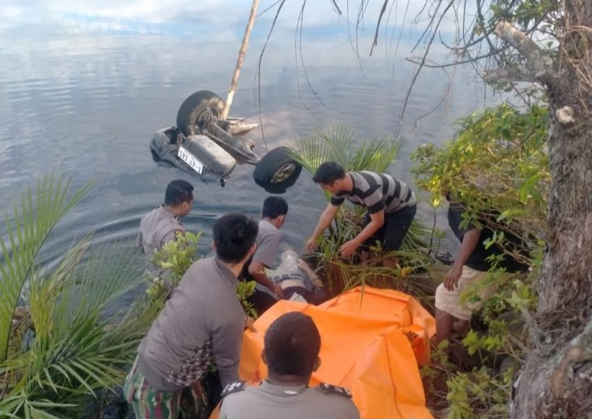 Tragis! Mobil Terjun ke Sungai di Sosorgadong 3 Tewas, 2 Merupakan Cewek Penyanyi