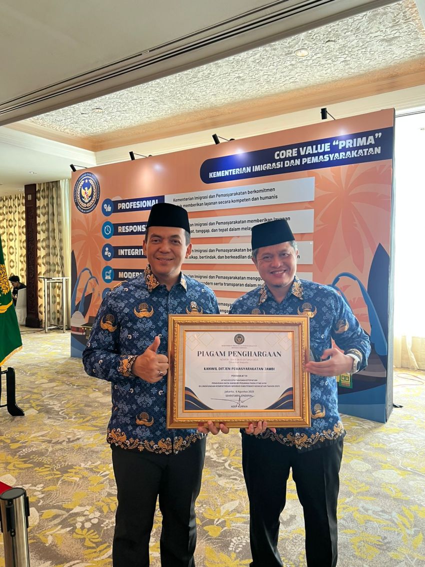 Kanwil Ditjenpas Jambi Raih Penghargaan Terbaik 3 Kategori Pengisian Star ASN