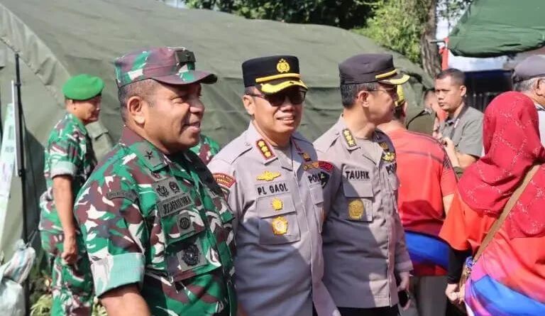 Kapolrestabes Medan Hadiri Bakti Kesehatan dan Bazar Menyambut HUT TNI Ke-80 Tahun