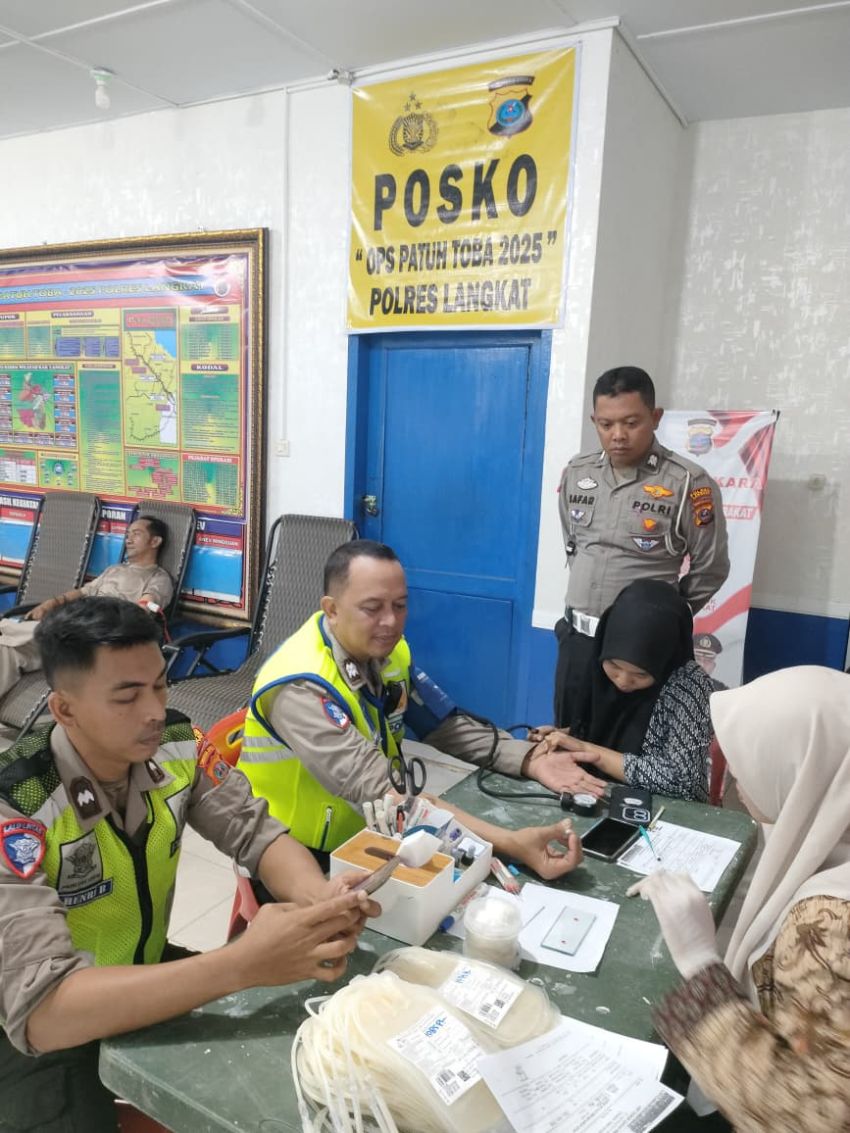 HUT Ke-70 Lalu Lintas,  Polres Langkat Gelar Donor Darah