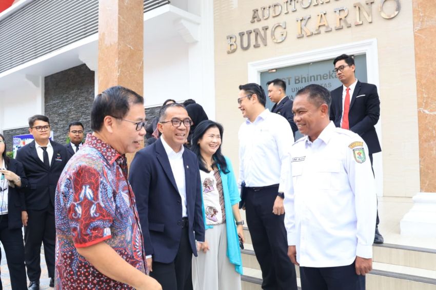Bupati Sergai Hadiri PKKMB Universitas Satya Terra Bhinneka Medan ‎