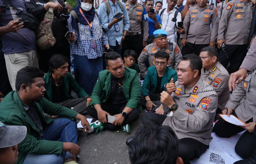 Kapolda Sumut Rangkul Mahasiswa, Aspirasi Disampaikan dengan Damai