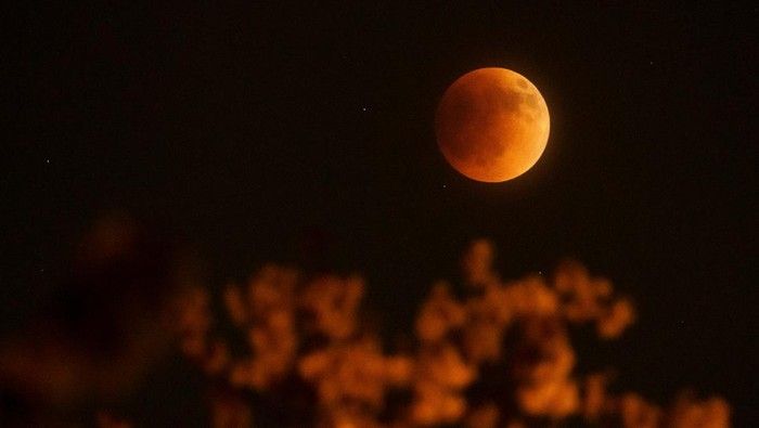 Gerhana Bulan Total 7-8 September, Durasinya Terpanjang Hingga 82 Menit