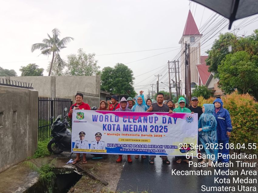 World Cleanup Day di Kelurahan Pasar Merah Timur Berjalan Sukses