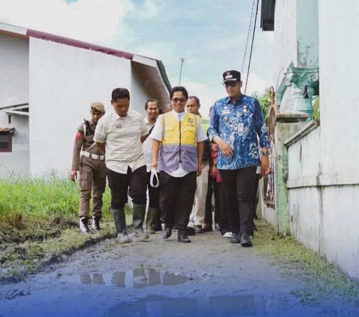 Wali Kota Medan Tinjau Rencana Pembangunan Drainase , Komitmen Atasi Genangan Air