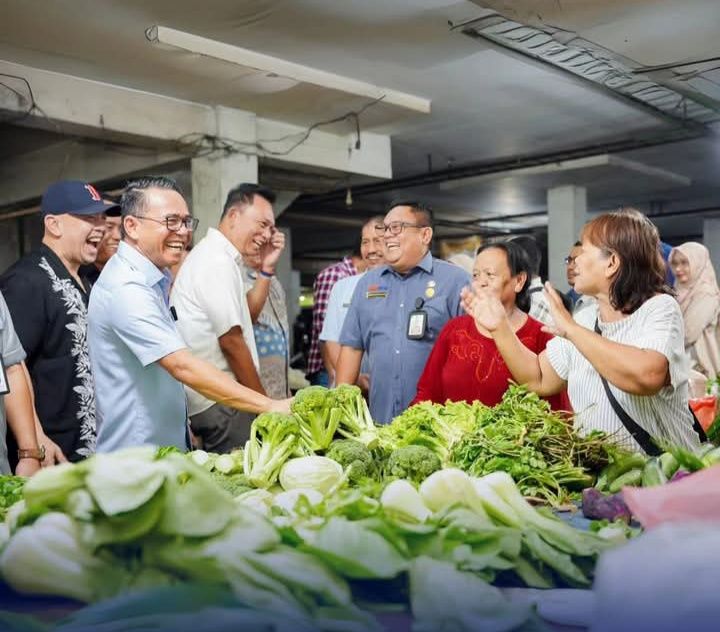 Wakil Wali Kota Medan Zakiyuddin Harahap Pantau Pasar Petisah, Harga Bahan Pokok Naik Turun