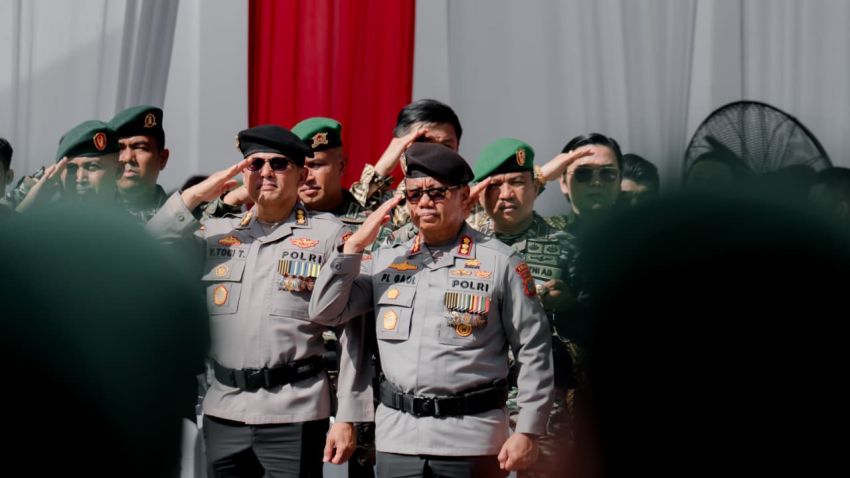 Peringati HUT ke-80 TNI, Plt Kapolrestabes Medan Hadiri Upacara di Lapangan Merdeka