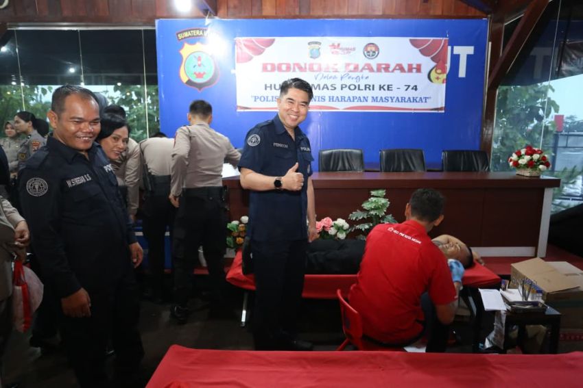 Sambut HUT ke-74, Humas Polda Sumut Gelar Donor Darah Serentak