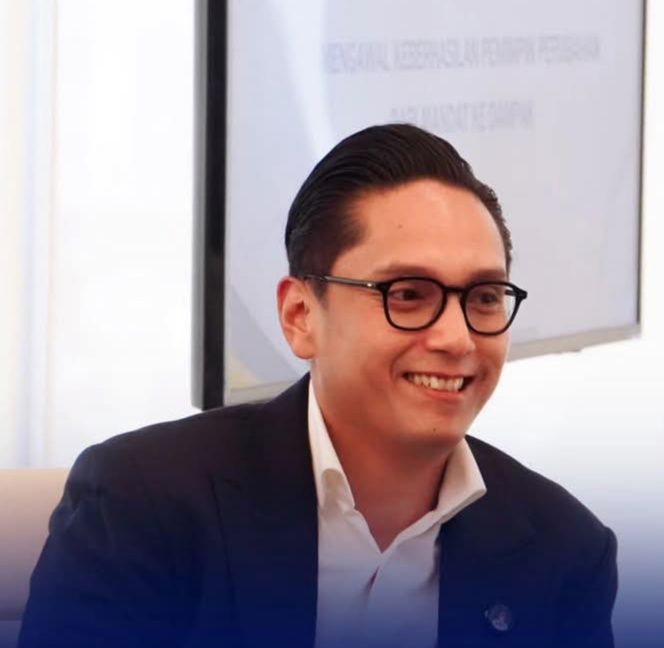 Kisah Lurah Masuk Parit, Rico Waas Bela Anggotanya, " Itu Sesuai Fungsi dan Tugasnya"