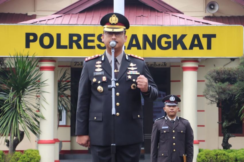 Kapolres Langkat AKBP David Triyo Prasojo Pimpin Upacara Hari Kesaktian Pancasila di Mapolres Langkat