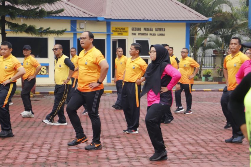Meriahkan HKGB ke-73,Polres Langkat Bersama Bhayangkari Gelar Olahraga Bersama