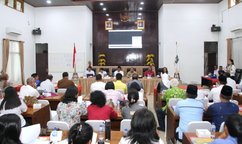Public Hearing Ranperda Insentif Tenaga Pendidik Nonformal Bidang Keagamaan di Siantar