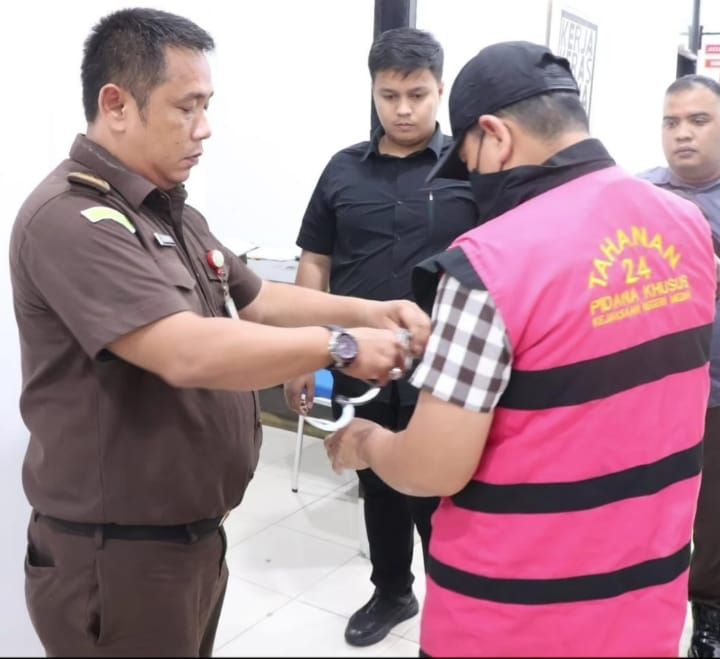 Eks Sekdis Kopdperindag Medan, Erwin, Resmi Ditahan Terkait Dugaan Korupsi MFF 2024
