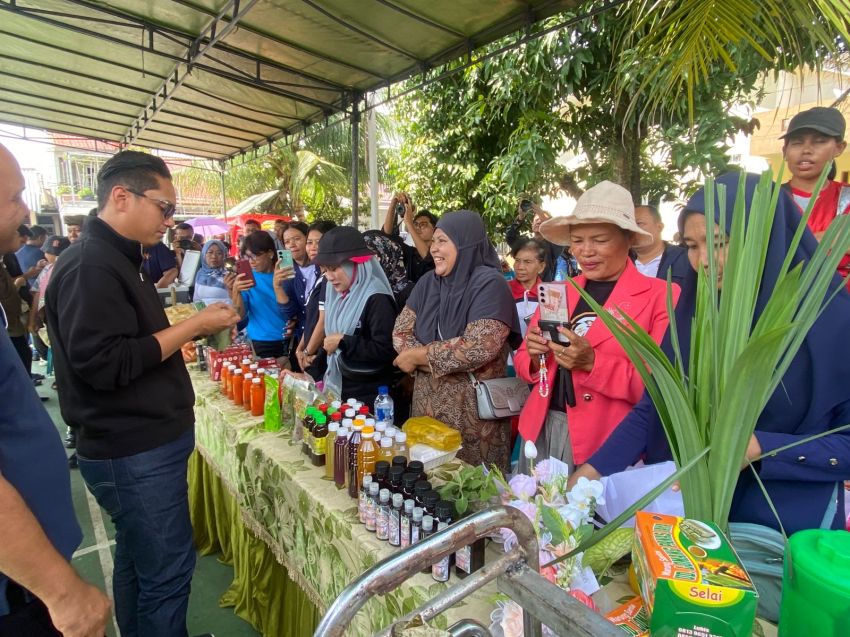 Ketika Wali Kota Rico Waas Turun Menyerap Keluhan dan Harapan Warga