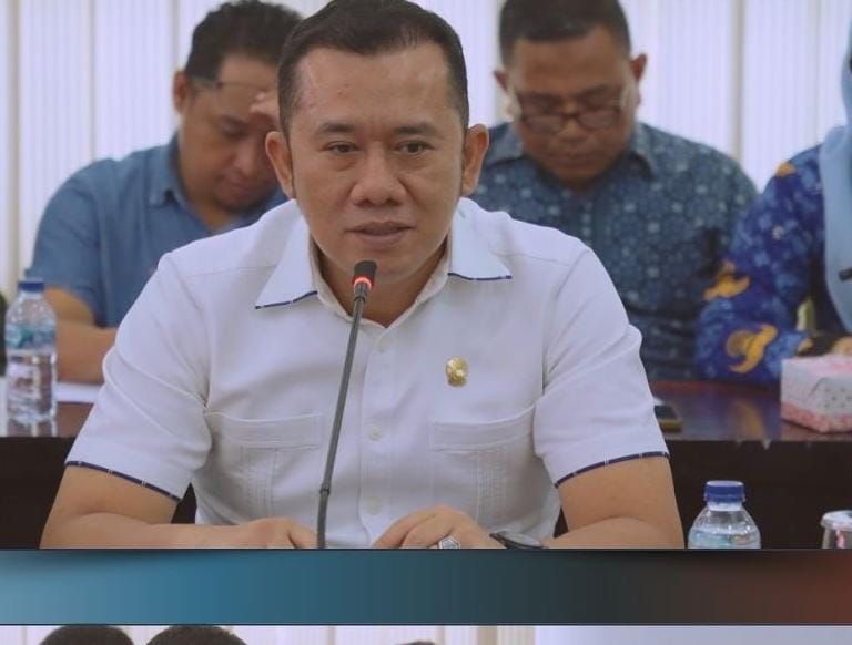 Banjir Membuka Borok, Hutan Menuding: Moratorium DPRD Sumut Tantang Jaringan Gelap di Balik Kayu Liar
