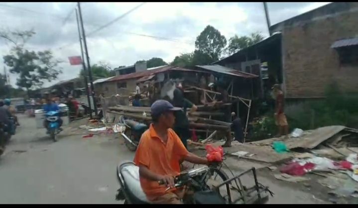 Sudah Bayar Uang Kebersihan dan Keamanan Rp500 Ribu per Bulan, PKL Pasar III Tembung Digusur