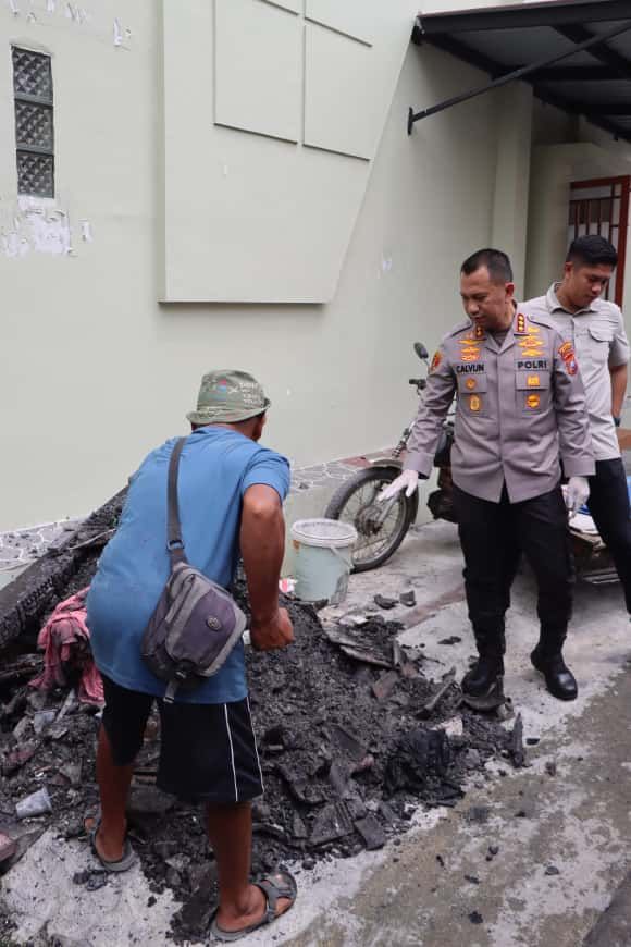 Ini Dia Foto-foto Kondisi Rumah Hakim Saat Tim Labfor Polda Sumut dan Polrestabes Medan Turun ke Lokasi