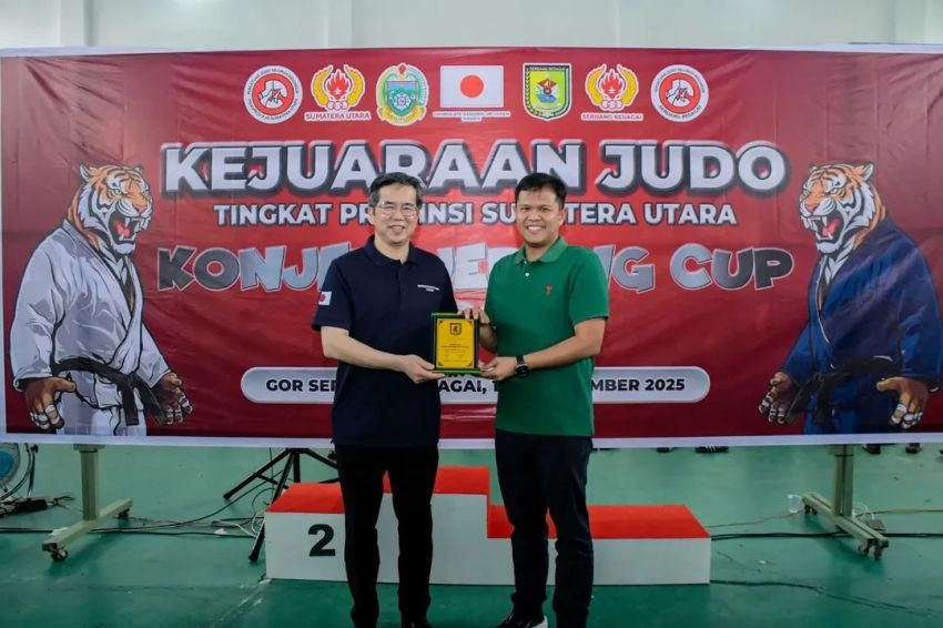 Kejurprov Judo Sumut 2025 Resmi Dibuka, Wabup Adlin : &ldquo;Judo Bentuk Karakter Tangguh dan Berjiwa Ksatria&rdquo;