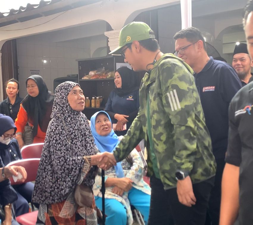 Wali Kota Medan Dengarkan Kecemasan Warga Terkait Penerangan Jalan, Kabel Sembrawut Hingga Banjir