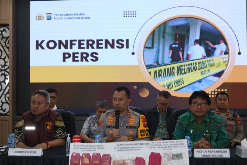 Jean Calvijn Simanjuntak Bongkar Pelaku Pembakar Rumah Hakim, Ini Foto-fotonya...